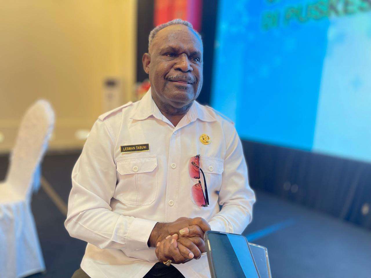 Foto Kepala Dinas Kesehatan Jayawijaya